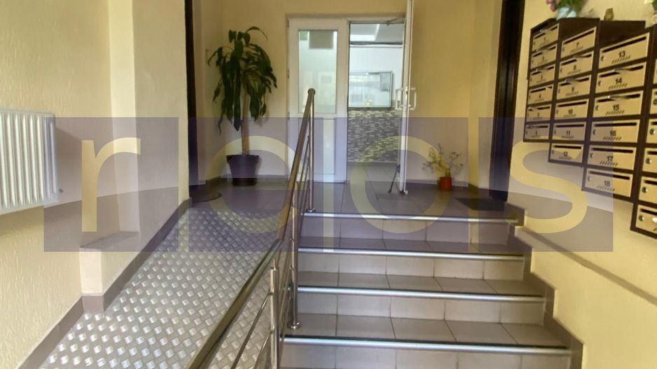 Apartament modern 3 camere | Teiul Doamnei - Poză 11