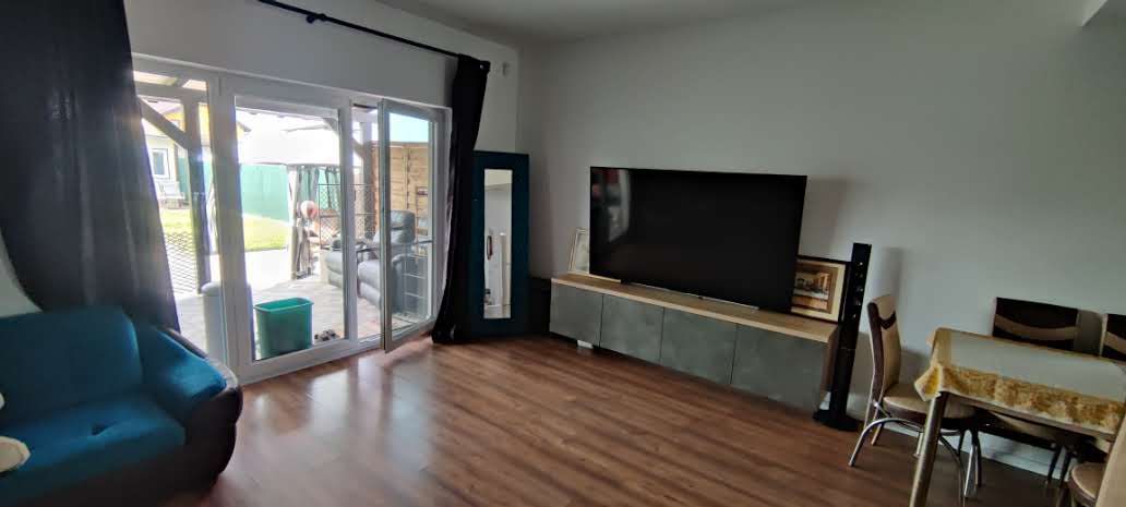 DUPLEX MOSNITA NOUA  98 MP UTILI CU 375 MP TEREN - Poză 3