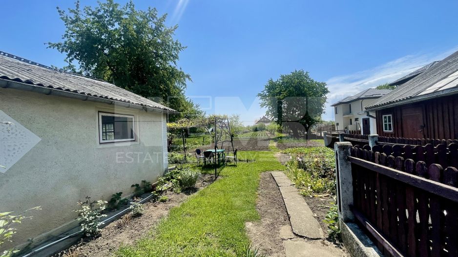 Casa veche stil nemtesc | Teren 23,5 ari | Radauti - Poză 2