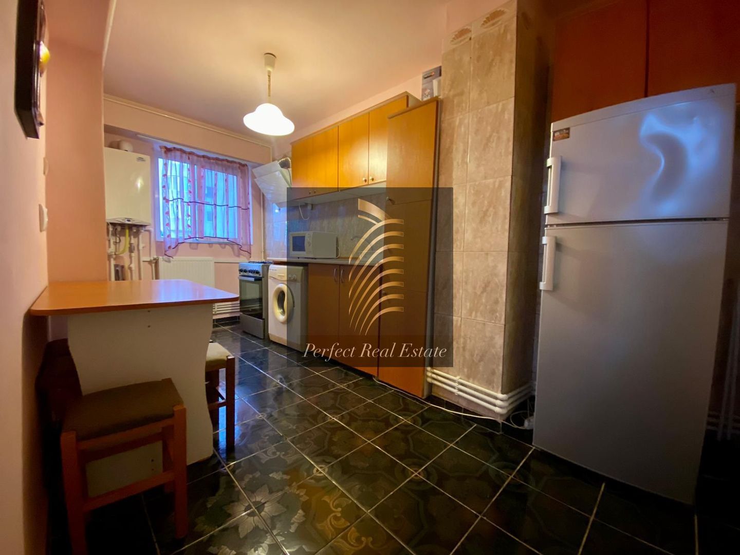 🏡 DE ÎNCHIRIAT – Apartament 2 camere decomandat, confort 0 – Zona Cap - Poză 3