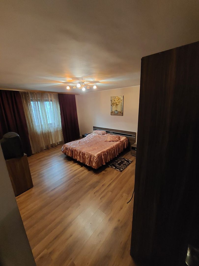 Casa/vila de vanzare in Garoafa /Vrancea - Poză 8