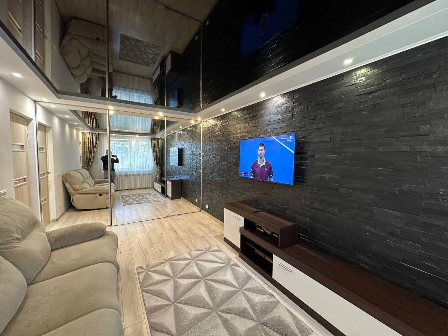 Apartament modern cu 2 camere in Crangasi la cateva minute de metrou - Poză 1
