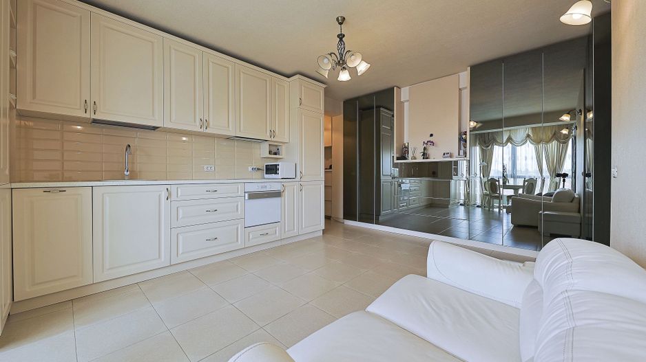 Apartament mobiliat si utilat - zona Semicentrala - Poză 2