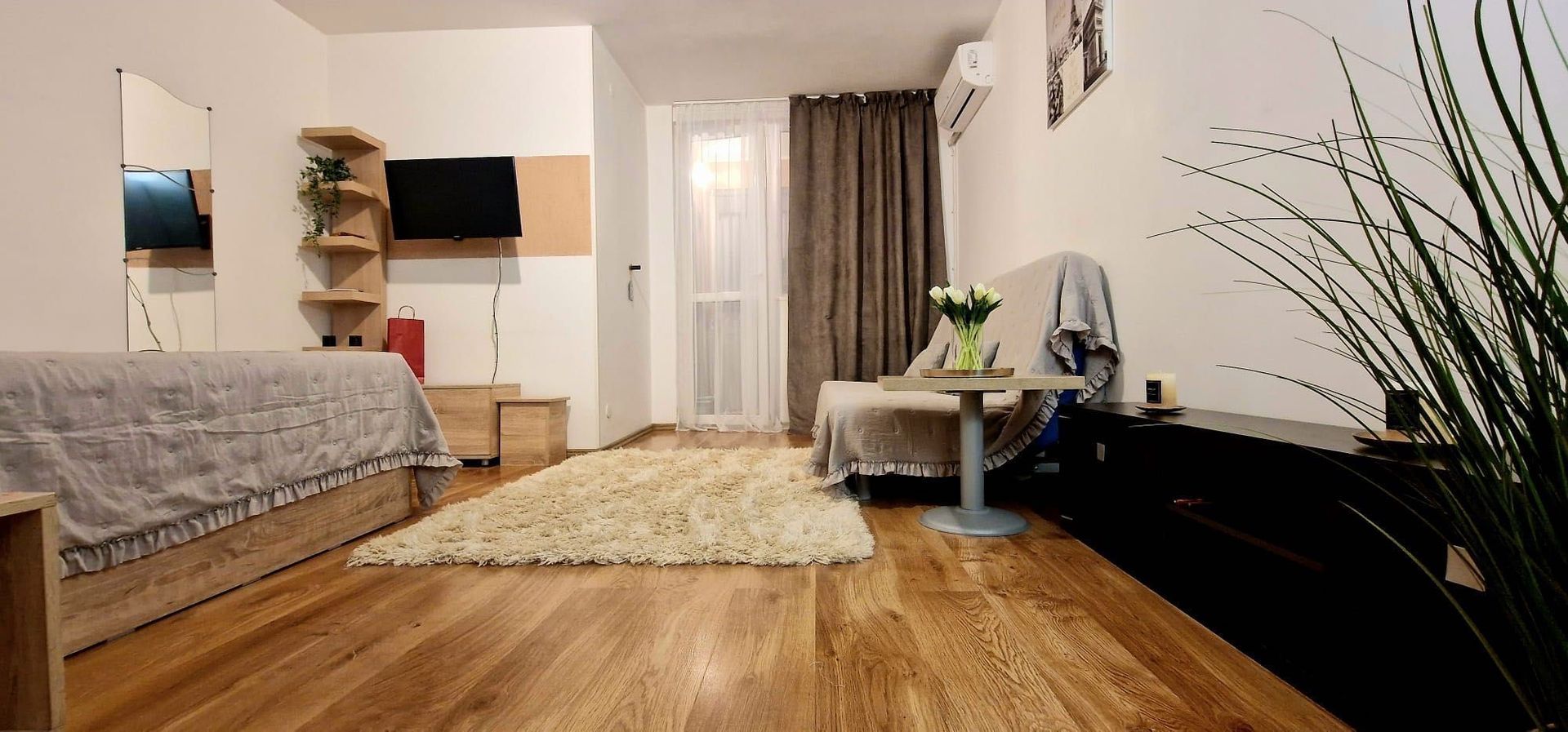 Garsonieră modernă, etaj 2, AC, 5 min metrou Titan - Poză 1