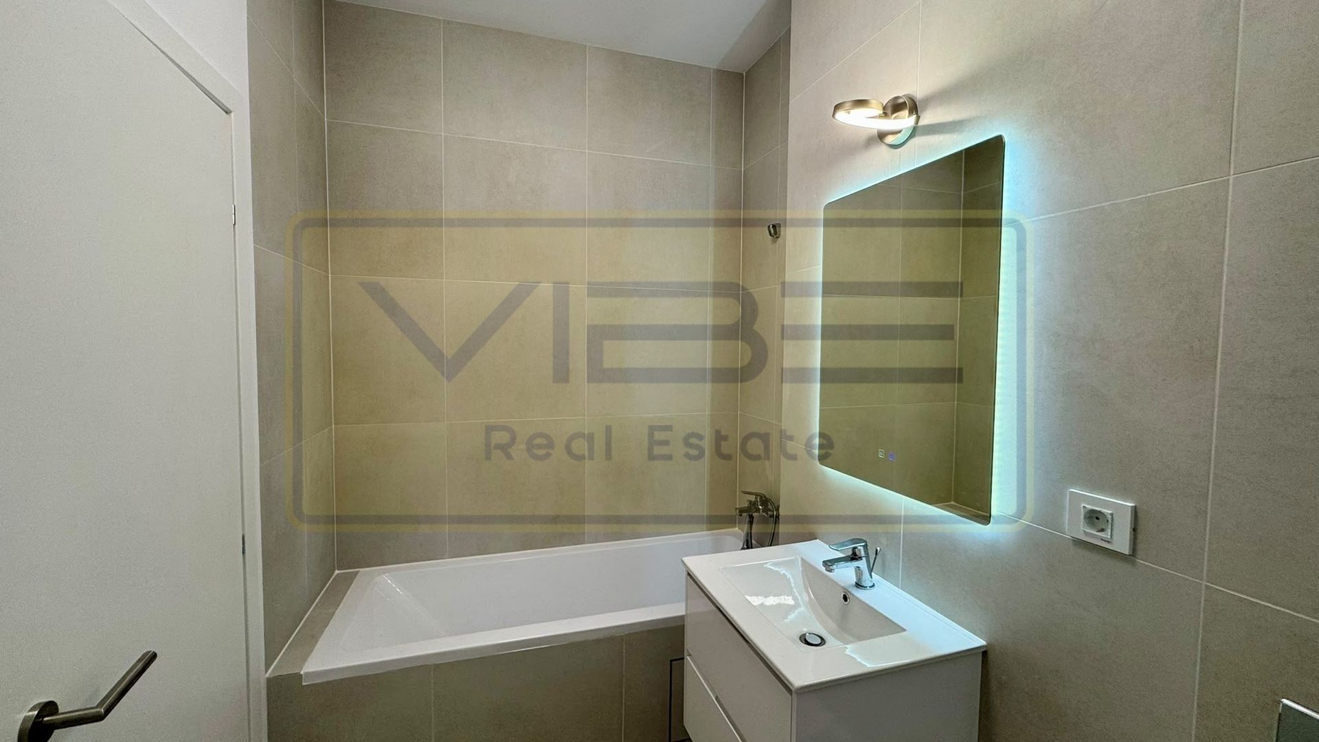 Apartament 3 camere + parcare subterana Silk District - Poză 14
