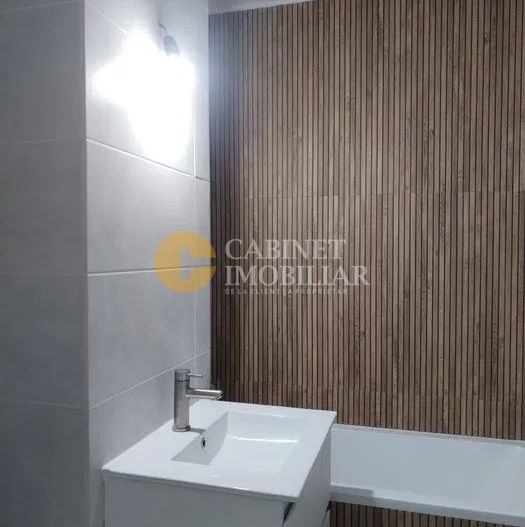 2 Camere Decomandat- Renovat- Rond Zimbru - Poză 8