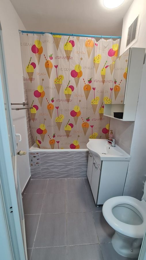 Se vinde apartament  3 camere zona Iancului, Pantelimon, Mega Mall - Poză 17