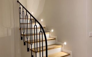 Vilă Modernă pe Două Niveluri în Floreasca- Arhitectură Contemporană și Eleganță - Poză 10