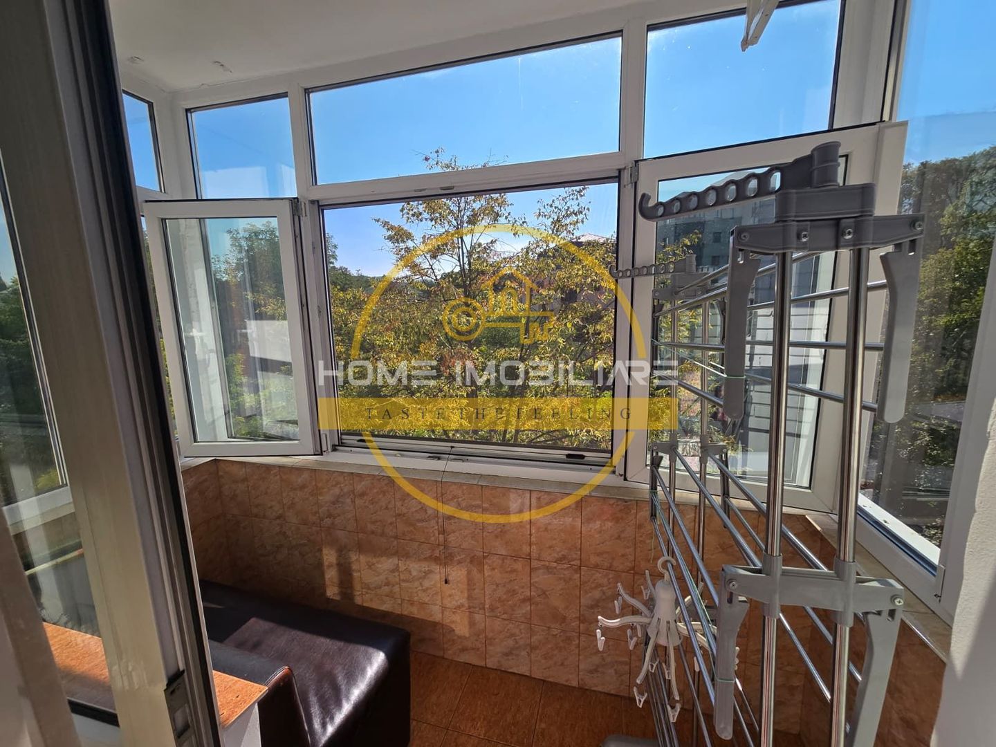 Apartament cu 3 camere de vânzare în Targu Cucu, Iasi - Poză 10