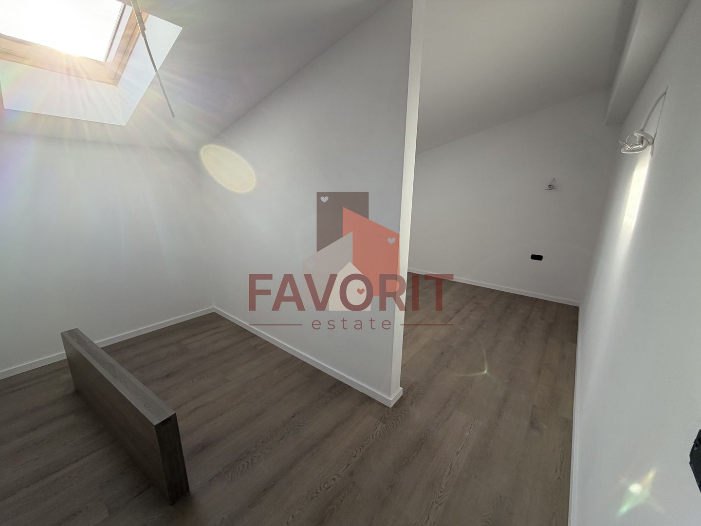 Apartament cu 4 camere pe 2 nivele. 108 mp utili. Comision 0% - Poză 13