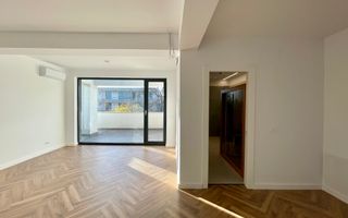 Vanzare Vila 250 mp 6 camere 4 bai, finisaje premium | Iancu Nicolae - Poză 11