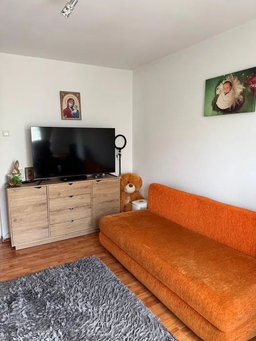 Zona Fartec, apartament mobilat si utilat, vedere pe două părți - Poză 1