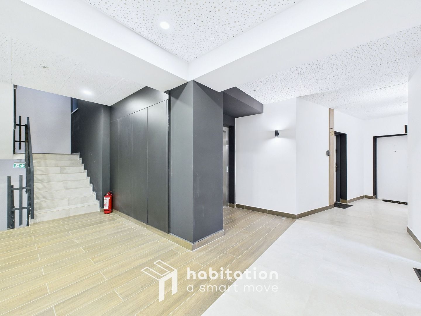 Apartament elegant si confortabil, parcare subterana, in City of Mara - Poză 20