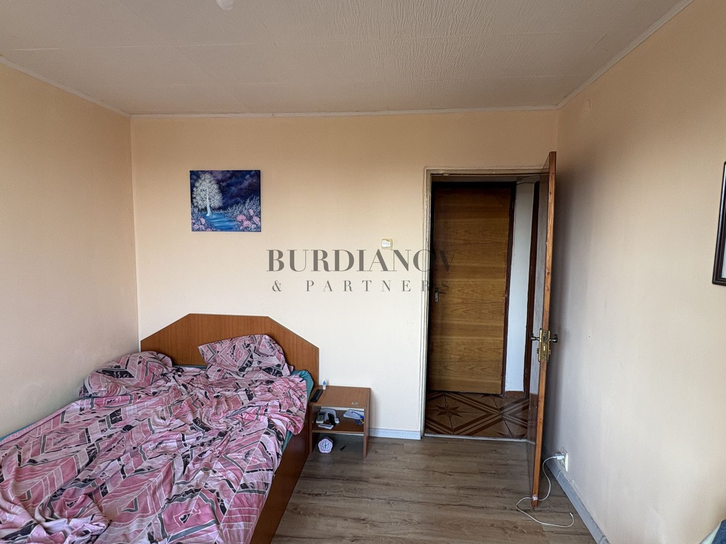 Apartament cu 3 camere - Centrală proprie - Metrou Apărătorii Patriei - Poză 5