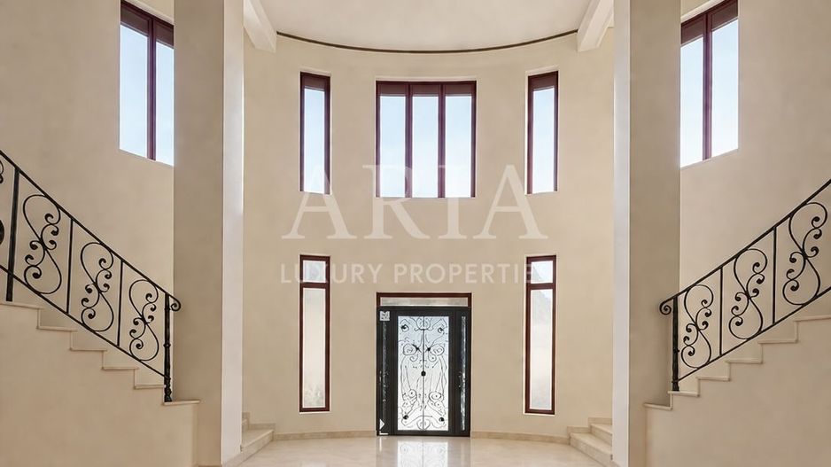 VANZARE VILA | HALA IN VLADICEASCA | SNAGOV | 10.500 MP TEREN - Poză 1
