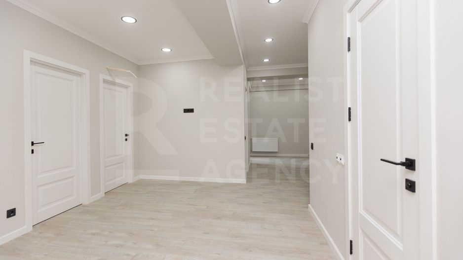 Vânzare, apartament, 2 camere , str. Alba Iulia, Buiucani - Poză 2