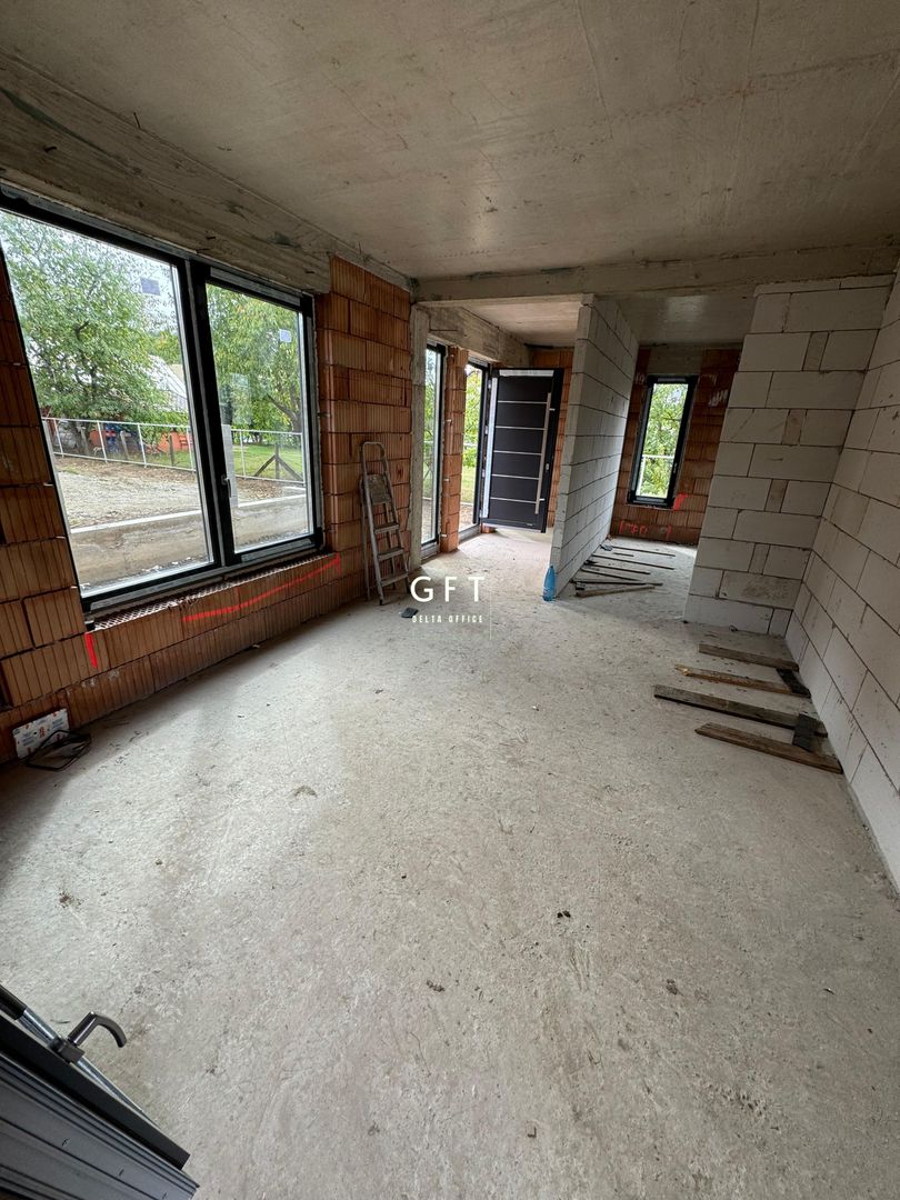 Casa de vanzare in Bistrita, finisata dupa preferinte - Poză 3