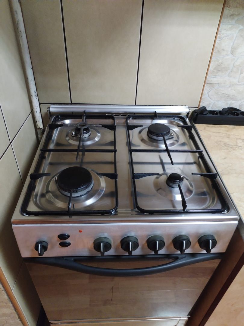 De inchiriat  apartament ultracentral cu garaj - Poză 10