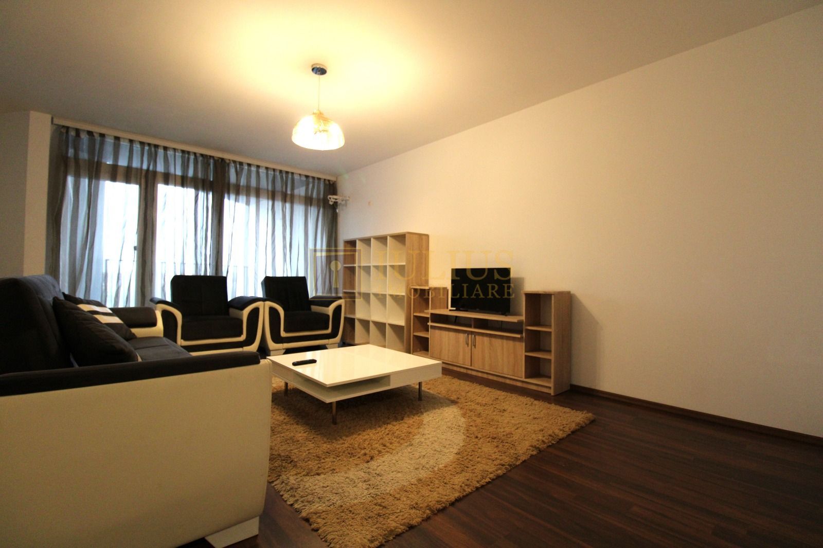 2 camere spatioase, loc parcare subteran – Complex Uranus/Soarelui. - Poză 4