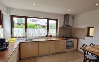 Vila spațioasă și recent renovată în Ghiroda! - Poză 79