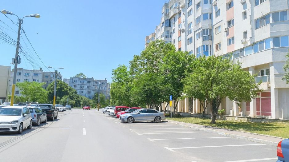 FALEZA NORD – 192 MP UTILI, IDEAL MAGAZIN, BIROURI, CABINETE MEDICALE! - Poză 18