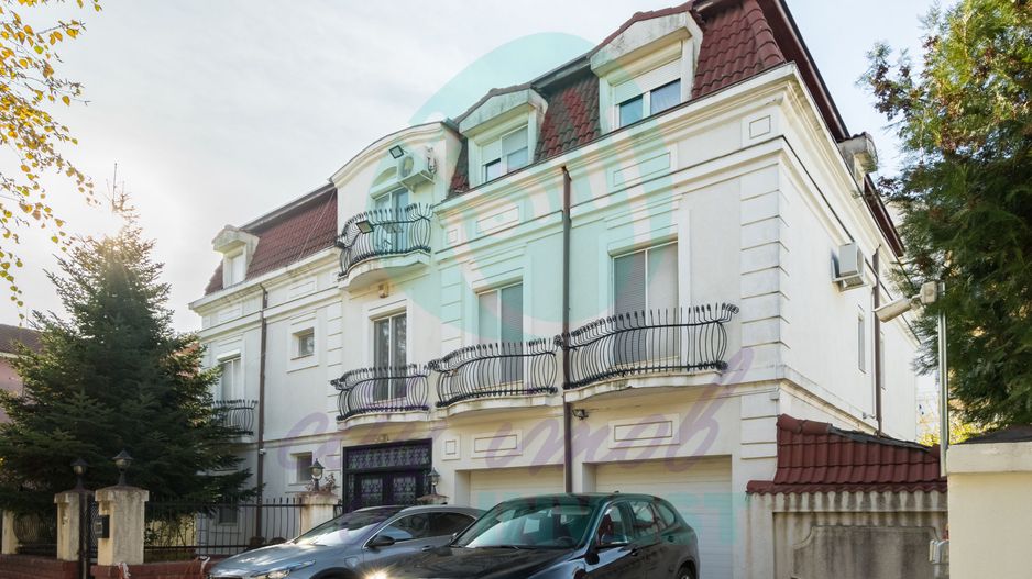 Vila spatioasa in zona Erou Iancu Nicolae - British School - Poză 1