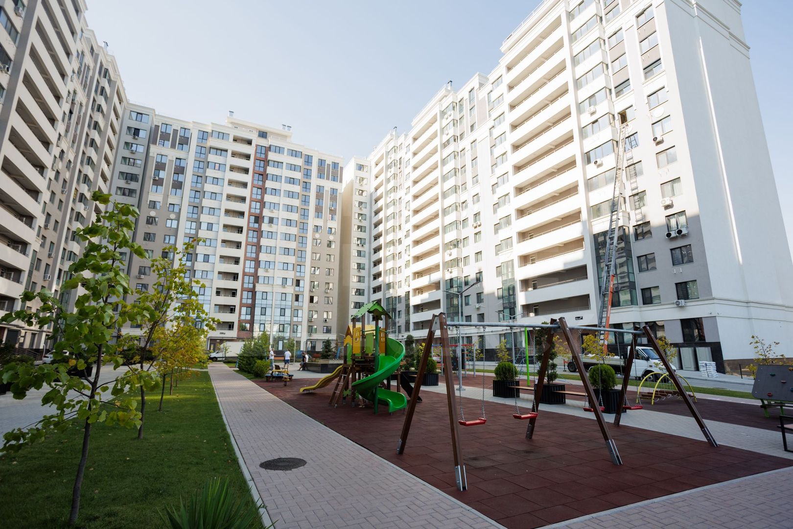 Vânzare, apartament, 2 dormitoare si living, str. Vasile Lupu, Buiucan - Poză 15