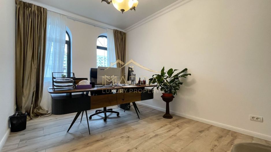Spatiu de birouri in Vila Interbelica ***104mp utili***// Victoriei - Poză 19