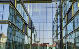 Clădire ultramodernă de birouri in Sibiu | Zona Trei Stejari - Poză 1