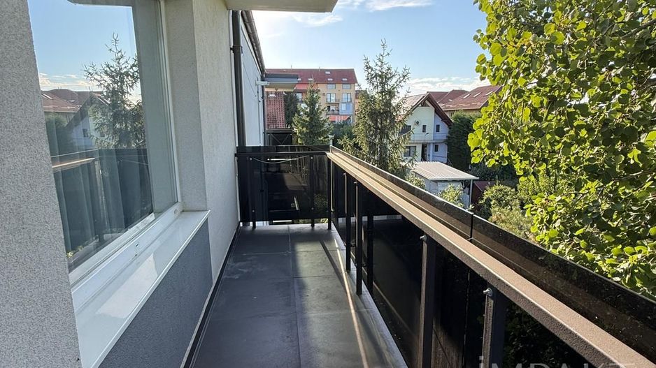 Apartament 3 camere Zorilor cu parcare  71 m2 - Poză 11