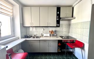 Apartament 3 camere | Etajul 2 | Zona Centrala - Poză 6