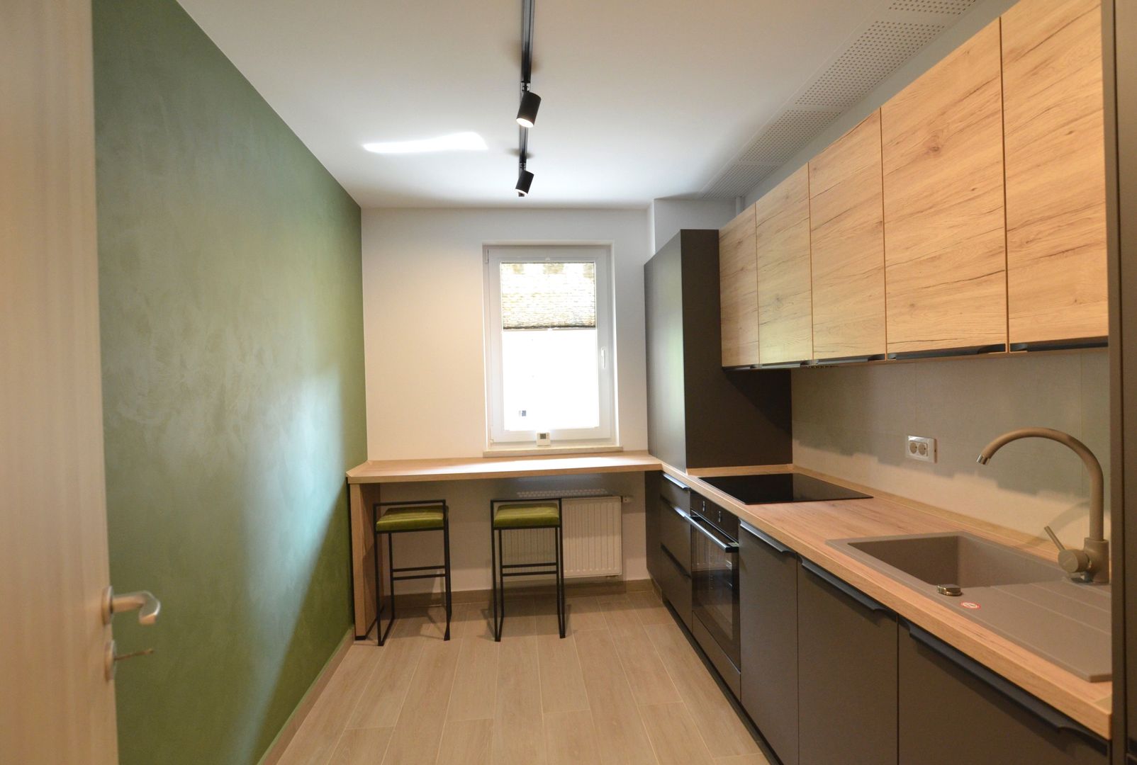 Inchiriere 2 camere cu parcare subterana URBAN PLAZA - Poză 15