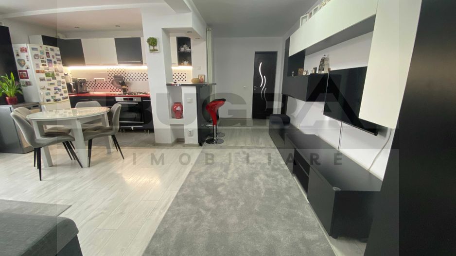 Apartament elegant de 3 camere,65m curte privată, zona Primariei Baciu - Poză 2