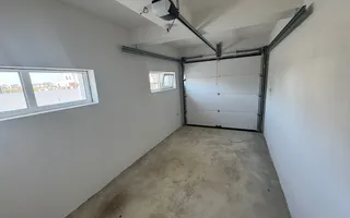 1/2 Duplex modern cu garaj, 150 mp utili, teren 390 mp – Dumbrăvița - Poză 13