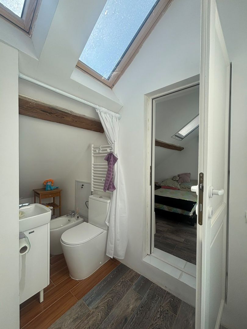 Apartament 2 camere, ultracentral, str.Traian Mosoiu - Oradea - Poză 9