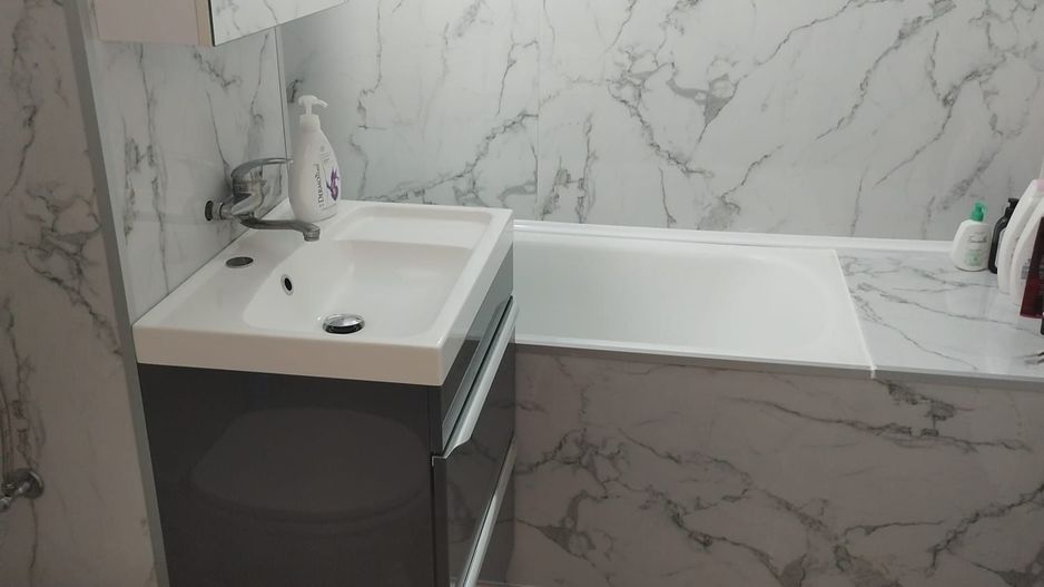 BRASADAS vinde ap 4 cam decomandat Micro 17 etaj 3/4. - Poză 7