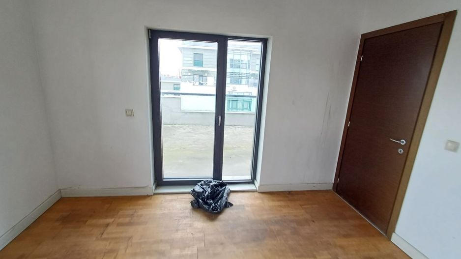 Penthouse Emerald Residences 363 mp etaj 11-12 Lacul Tei - Poză 10