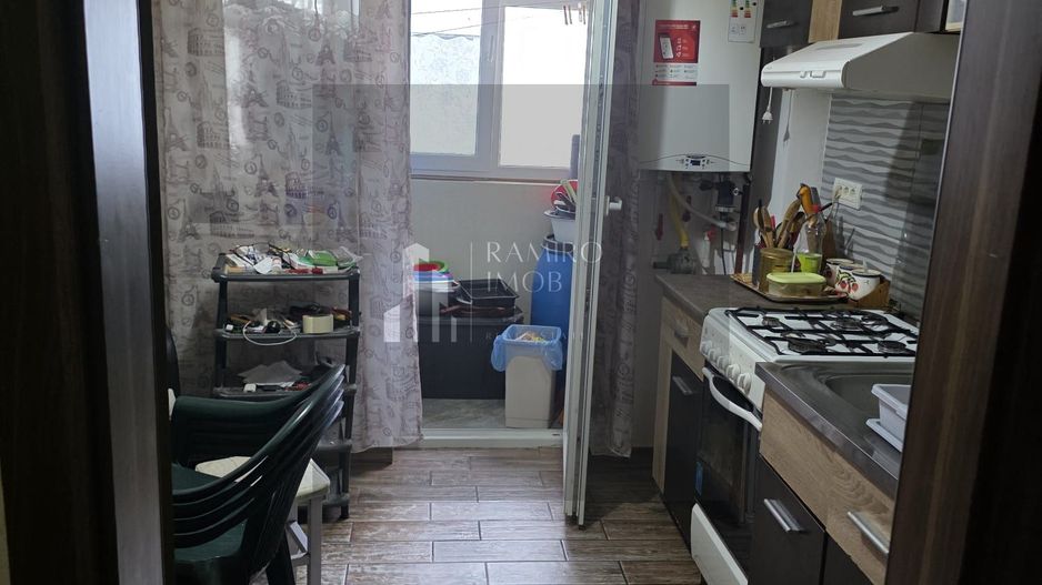 Apartament 3 camere decomandat Drumul Binelui Metalurgiei - Poză 12