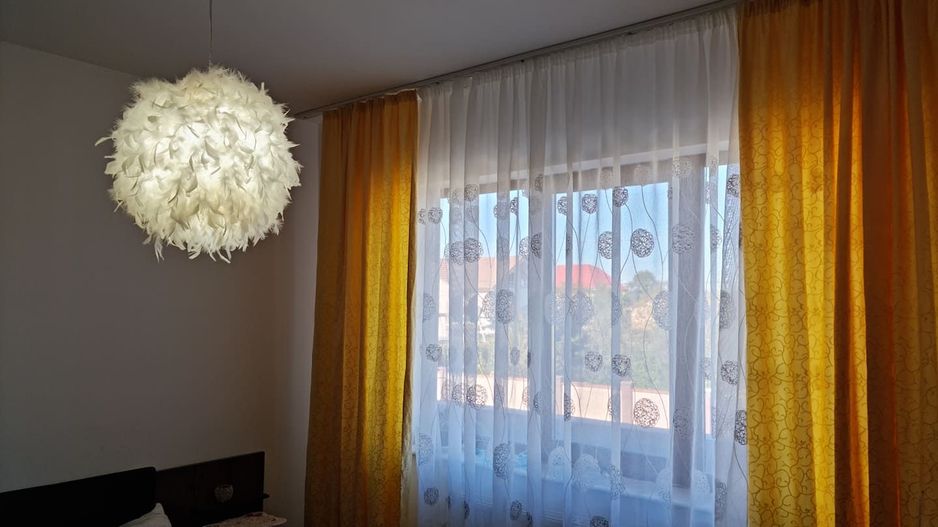 Vânzare Vilă P+1+Pod în Zonă Liniștită din Cumpana - Poză 2