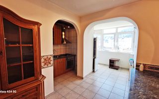 Centrul Civic, apartament cu 4 camere, 78mp+5mp balcon, 175000 euro - Poză 8
