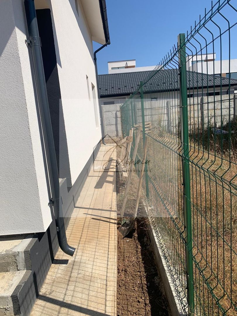 Vila Tunari I zona centrala I 5 camere - Poză 16