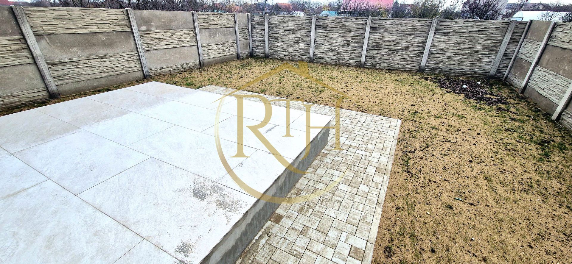 Duplex de vanzare cu 4 camere,2 bai,250 mp teren-Mosnita Veche zona Centrala. - Poză 3