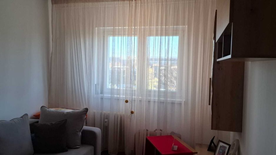 Vanzare apartament cu 3 camere Titan T664 - Poză 2