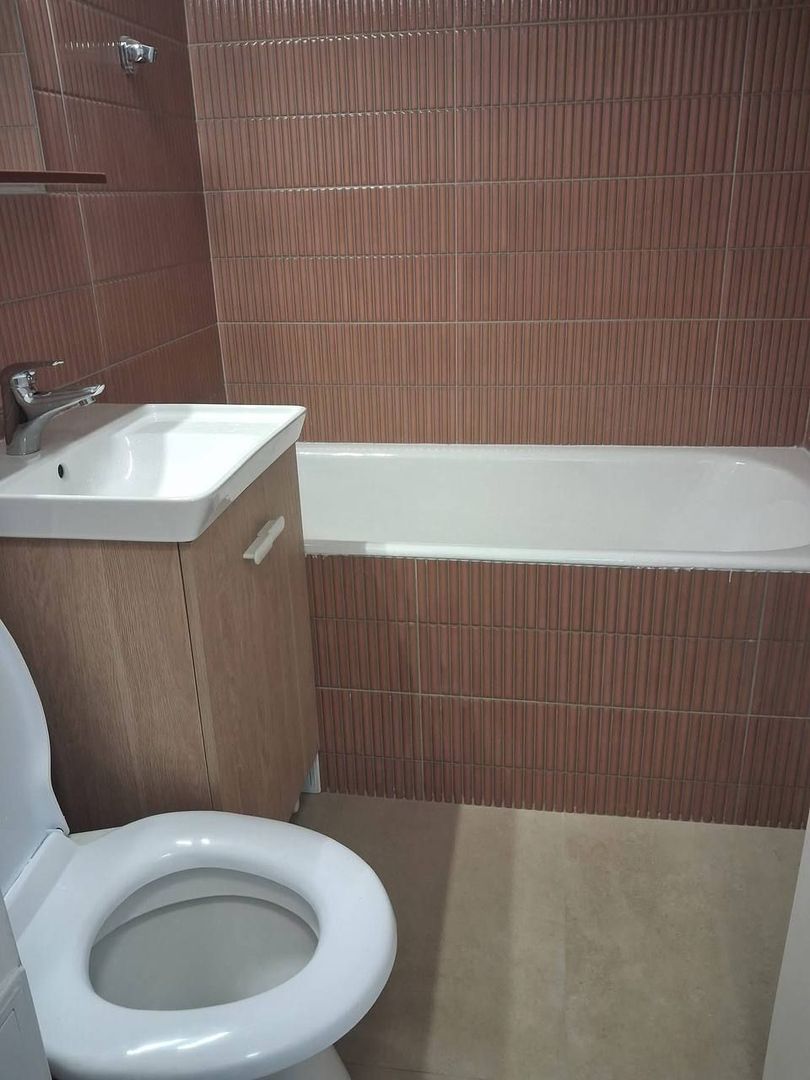 Apartament 3 camere de vanzare - Poză 8