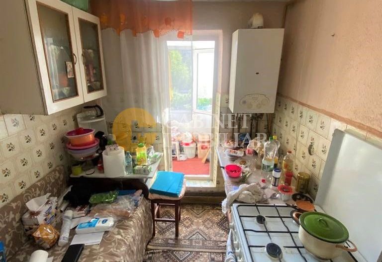 Etaj 2,  apartament cu 2 camere decomandat zona Galata-Lidl - Poză 4