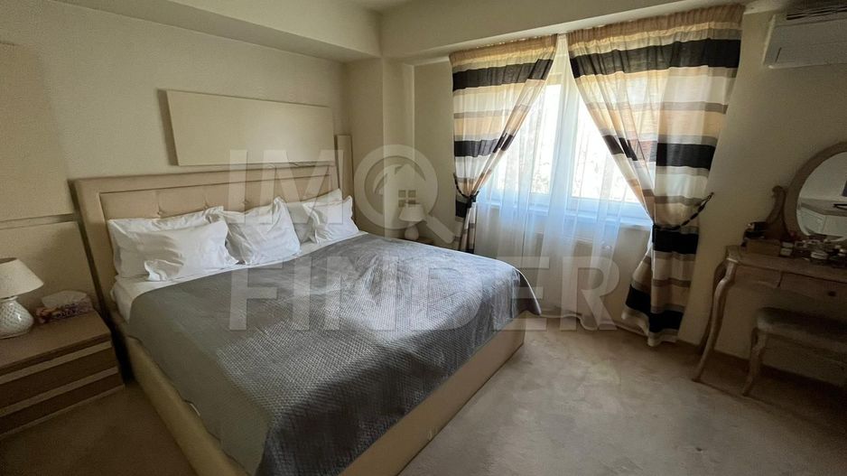 Vanzare apartament 3 camere, predare la cheie, Piata Cipariu - Poză 4