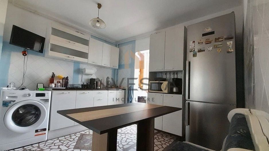 Apartament 2 camere decomandat, etaj intermediar, zona Marasti! - Poză 3