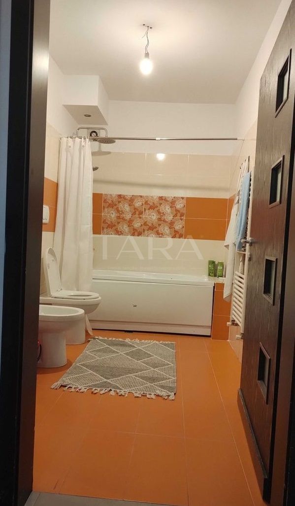Apartament cu 3 camere – Florești, zona TerraÎți place această persona - Poză 7