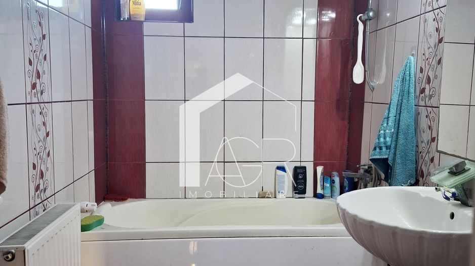 Casa S+P+1E, cu 5 camere, zona Transilvaniei - Poză 13