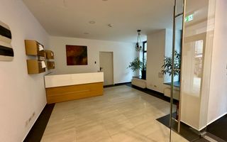 Spatiu cu view si terasa ideal atat pentru birou cat si pentru locuinta - Poză 14